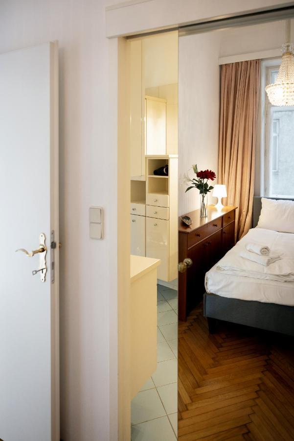 Hideaway Wahring Apartment Vienna Luaran gambar